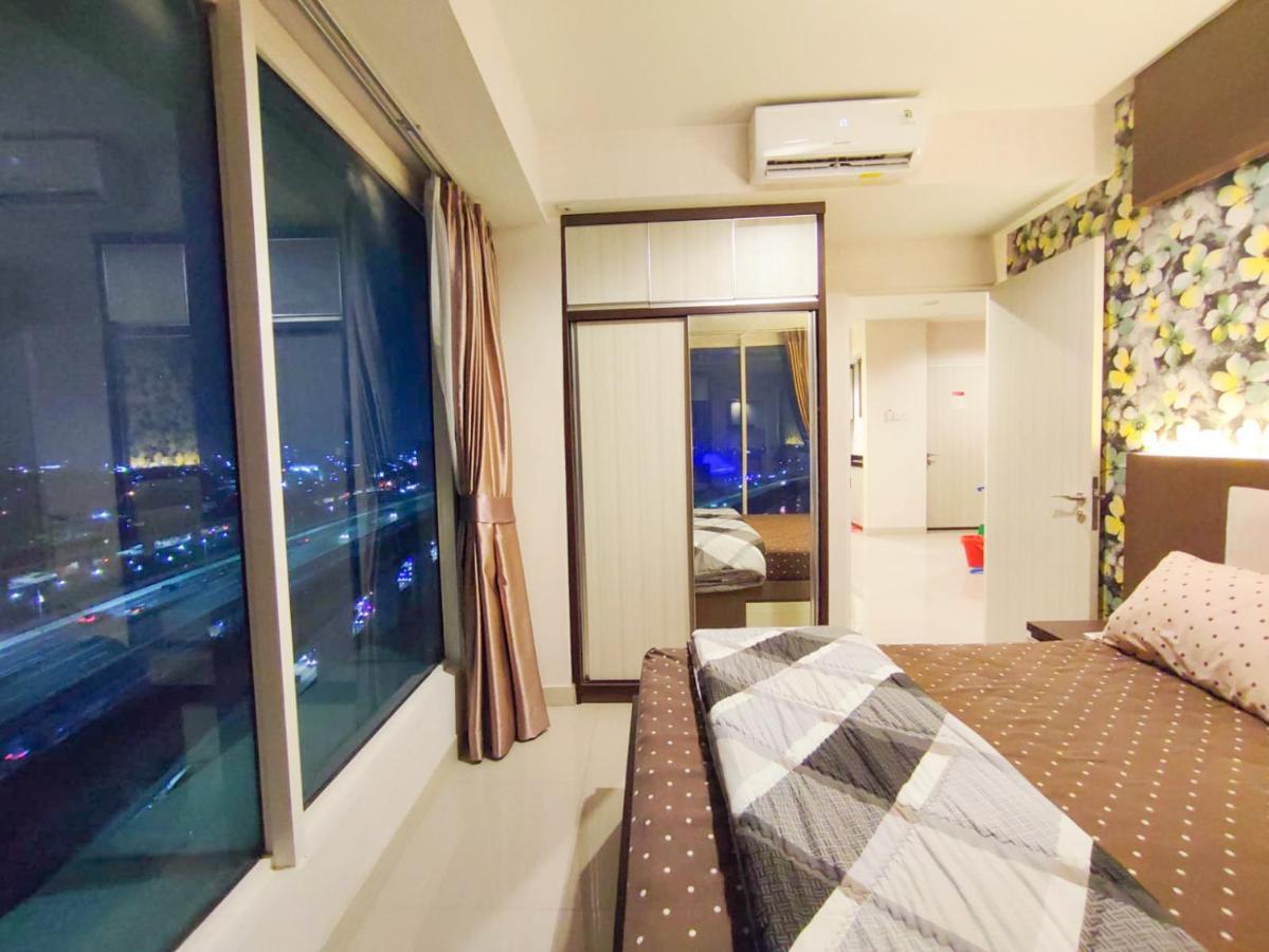 Apartemen Grand Kamala Lagoon By Mitra Propertindo